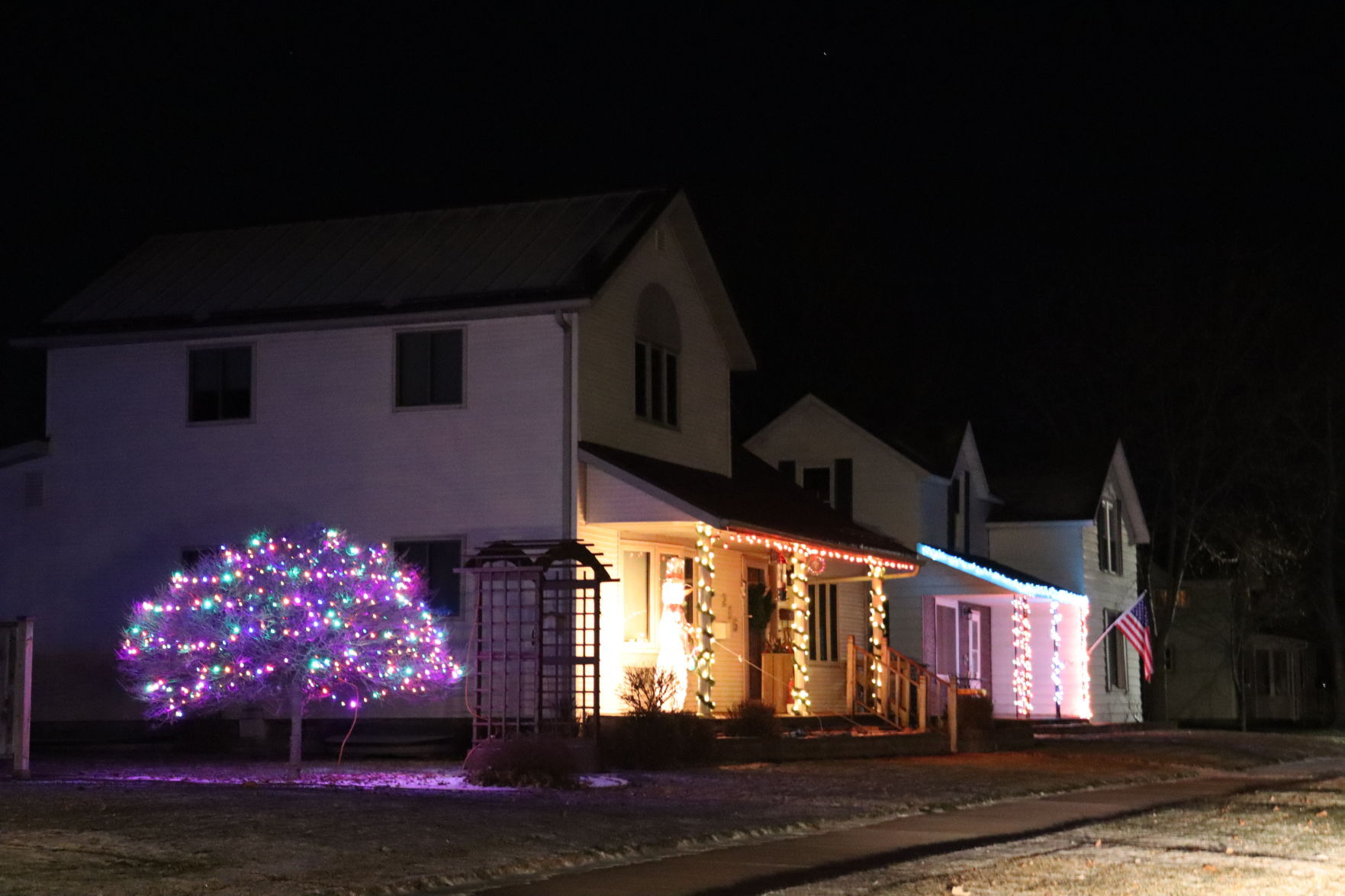 Chippewa Falls Christmas light displays